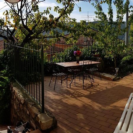 Casa Dalia Villa Pietrabruna Eksteriør bilde